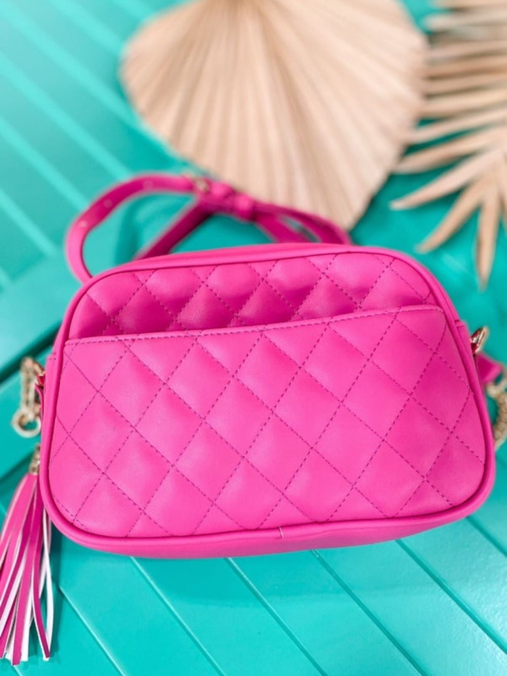 SHEIN Hot Pink Quilted Crossbody Bag